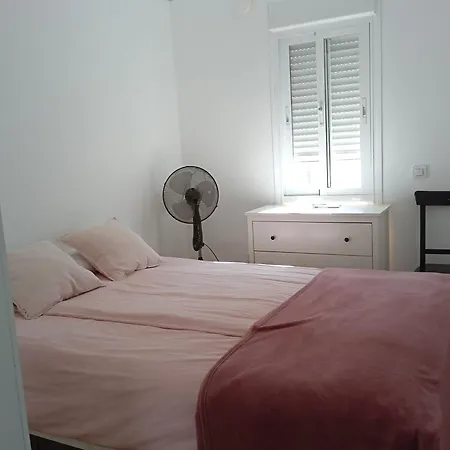 Estupendo Piso 2 Habitaciones , Salon Wifi - Elviria *