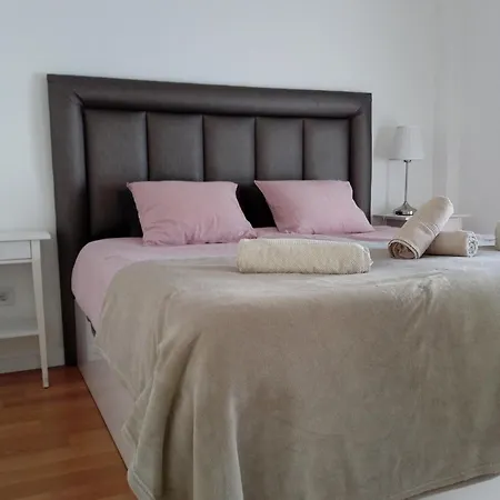 Estupendo Piso 2 Habitaciones , Salon Wifi - Elviria *