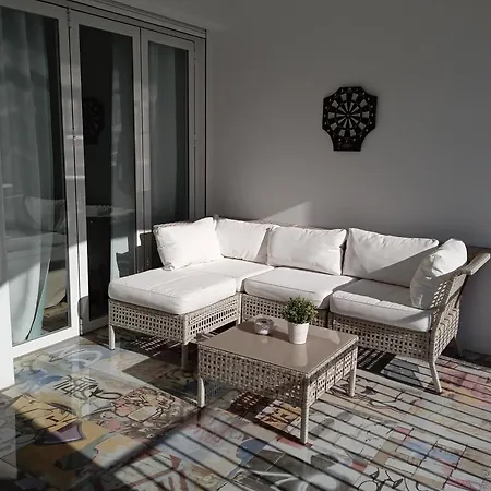 Estupendo Piso 2 Habitaciones , Salon Wifi - Elviria